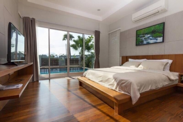 Excellent Lake View House in Thalang Phuket